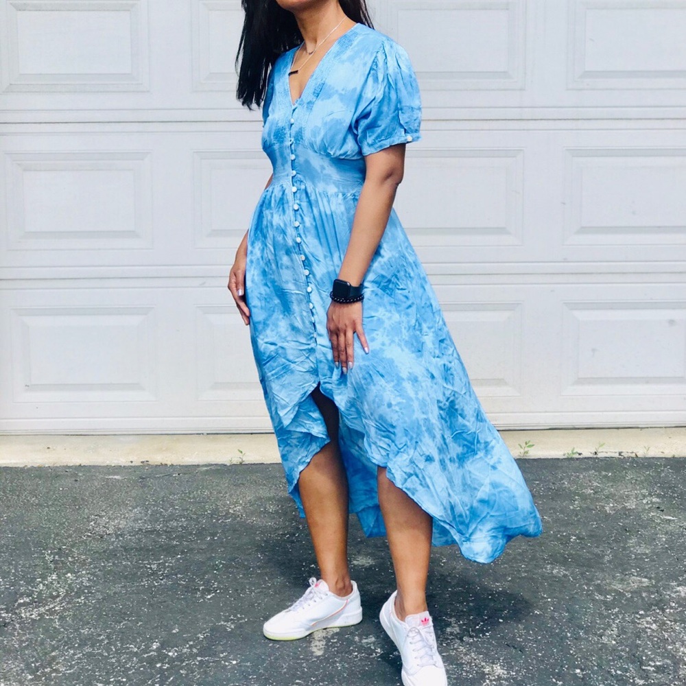 Front Button Tie-Dye Print HiLow Dress size small